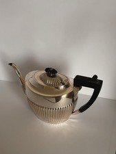 Teekanne England Queen Anne