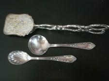 2 Antike Löffel versilbert +