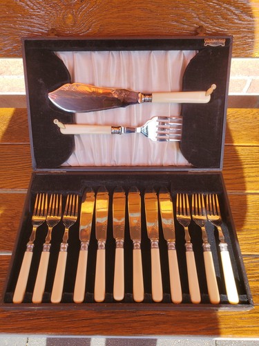 Fischbesteck versilbert